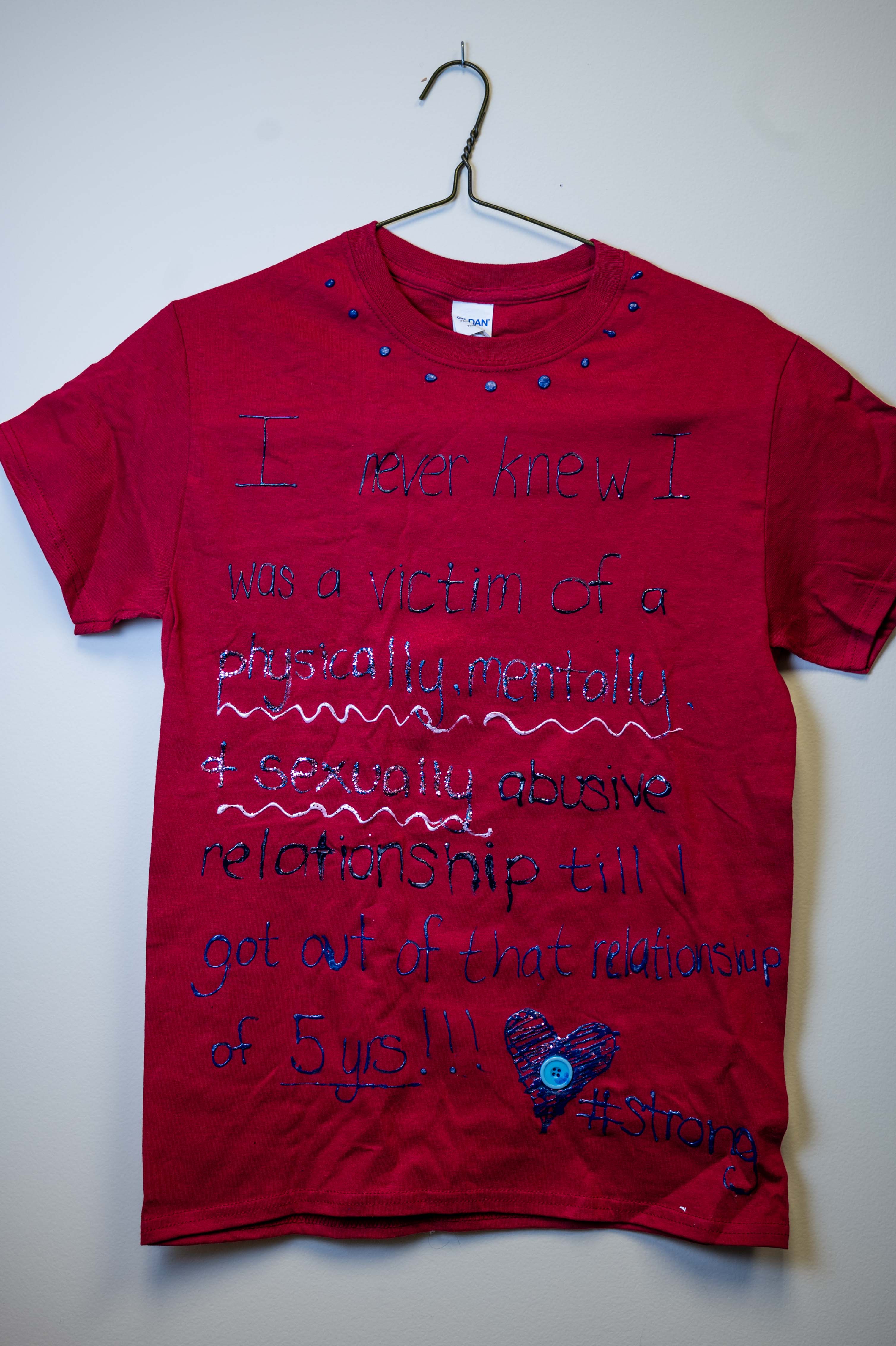 virtualclotheslineproject-12.jpg