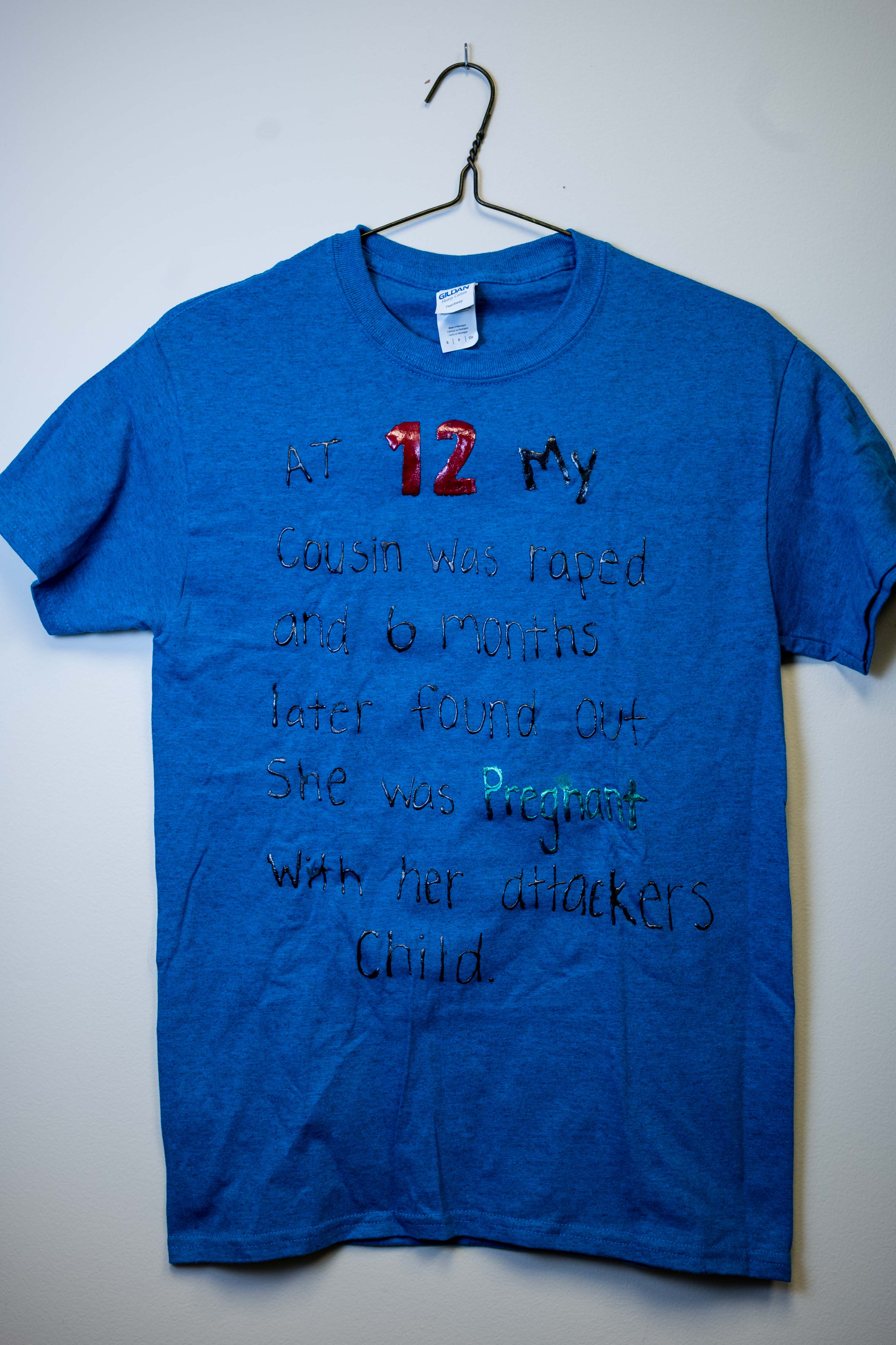 virtualclotheslineproject-18.jpg