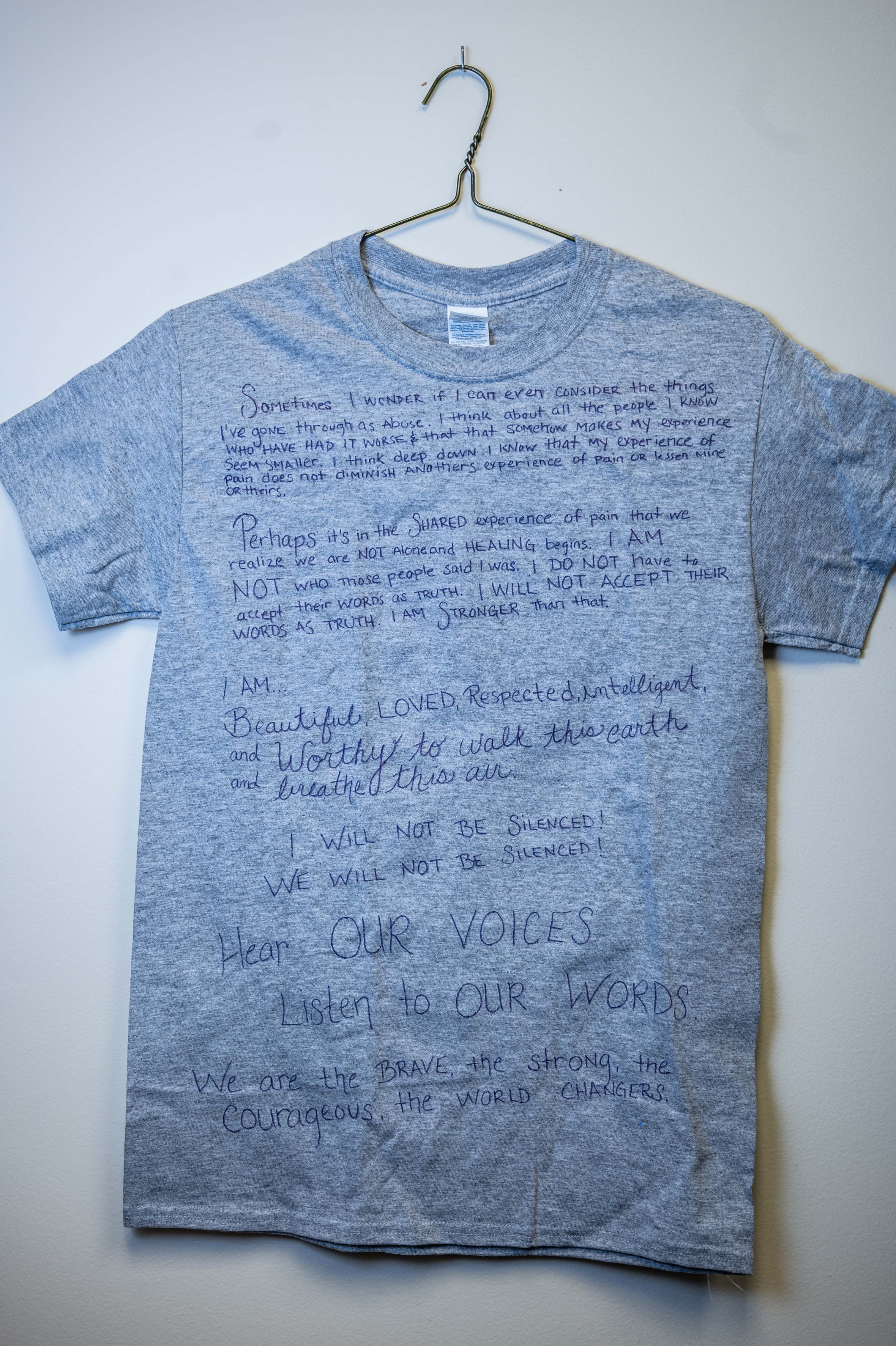 virtualclotheslineproject-7.jpg