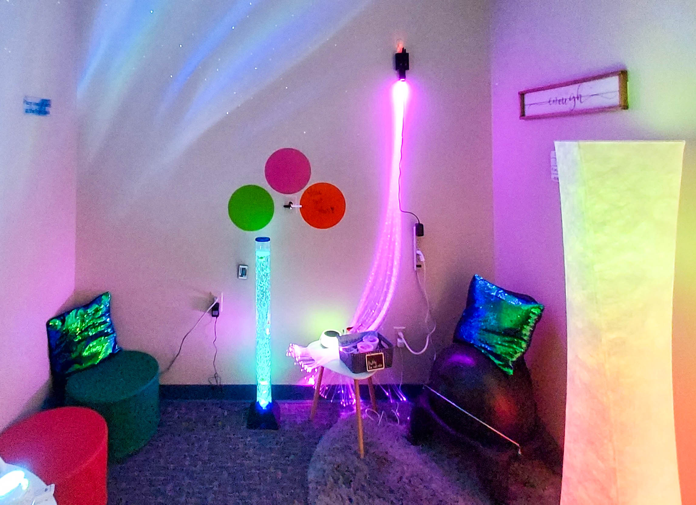 sensoryroom-2.jpg